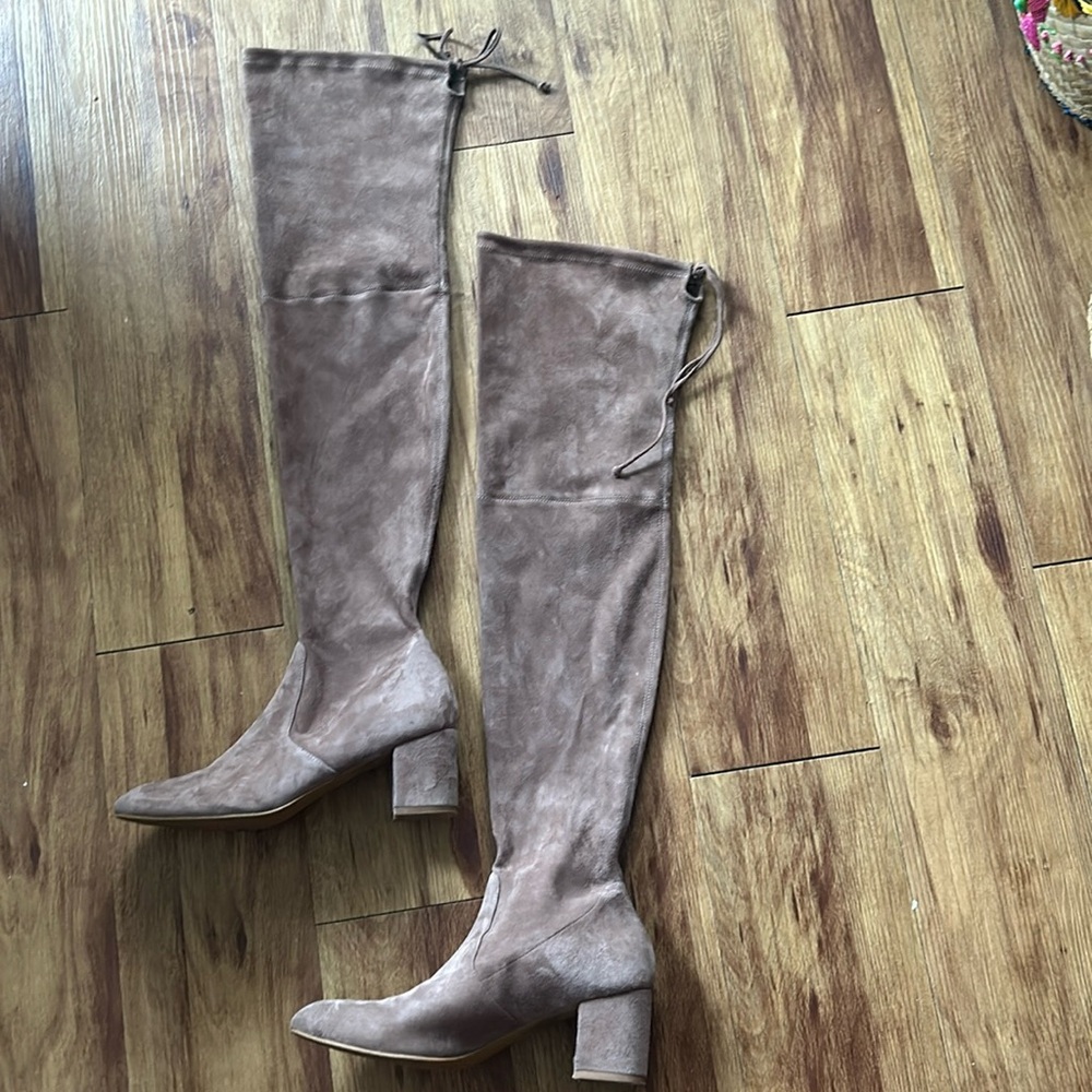 Stuart Weitzman Suede Lace Up Boots with Heel